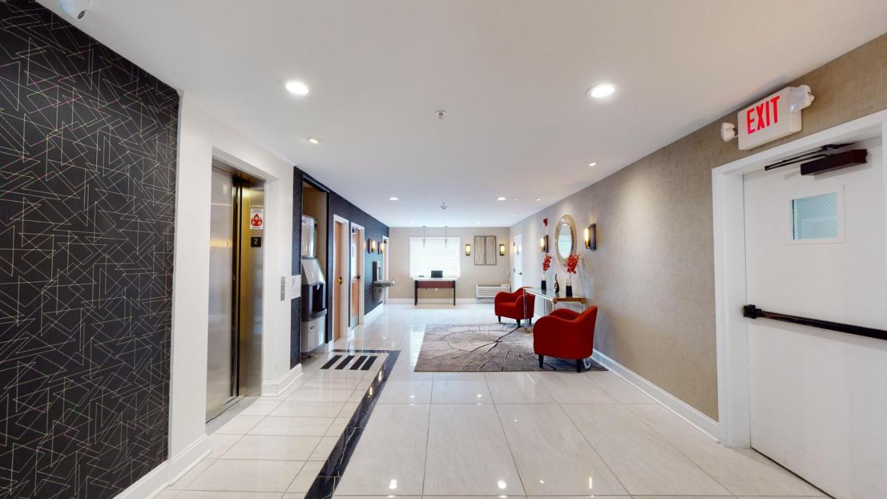 Ramada By Wyndham - Shenandoah Valley